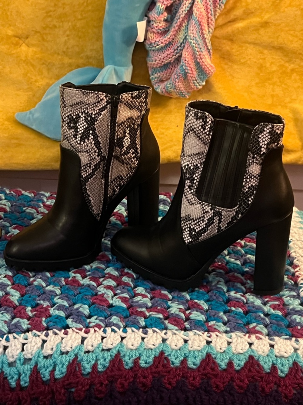 Shoe Dazzle Black Ankle Booties with Snake-Print Panels
